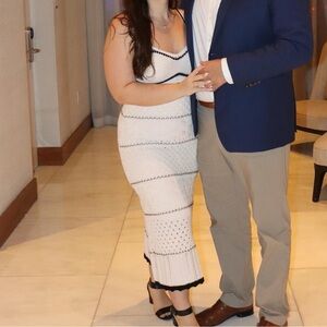 Women’s black and white knit dress